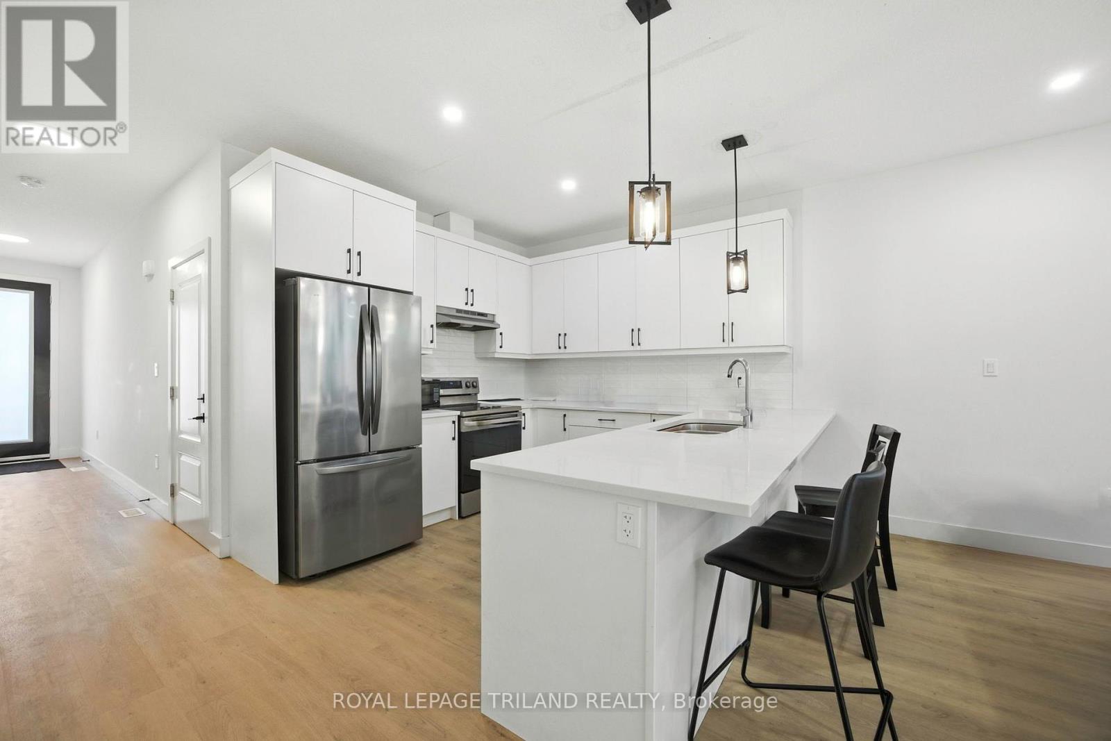 28 - 1870 Aldersbrook Gate, London North, Ontario  N6G 3X4 - Photo 6 - X12685632