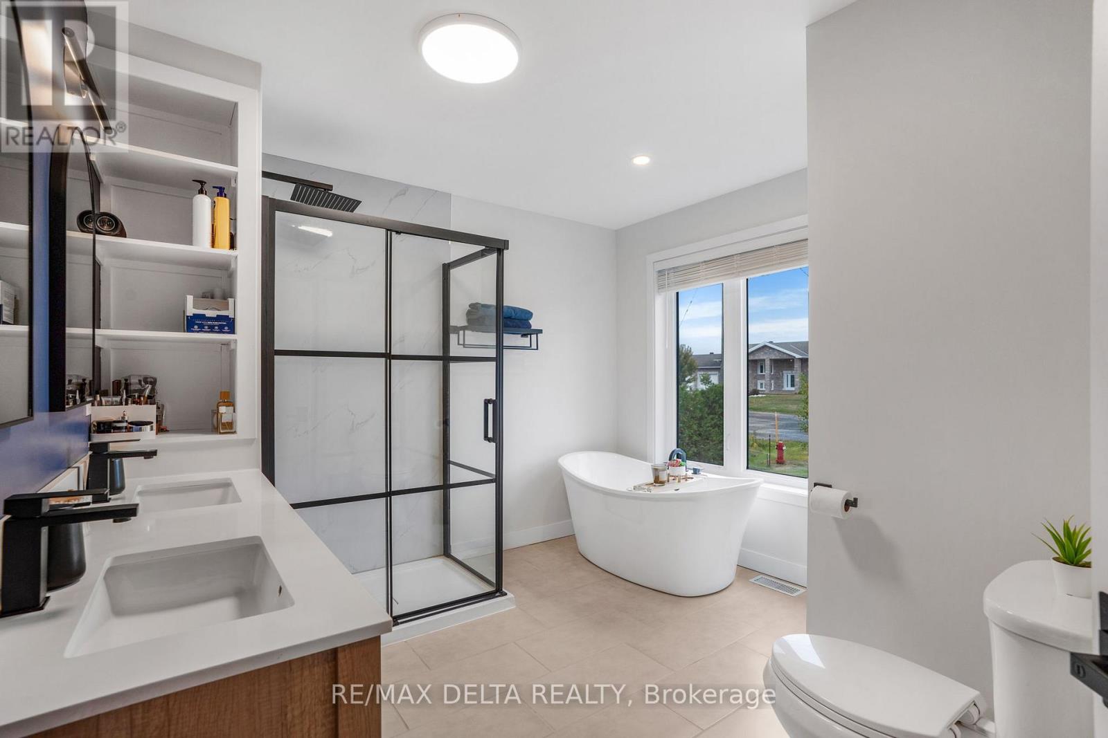 546 Devista Boulevard, Alfred And Plantagenet, Ontario  K0B 1A0 - Photo 16 - X12685604