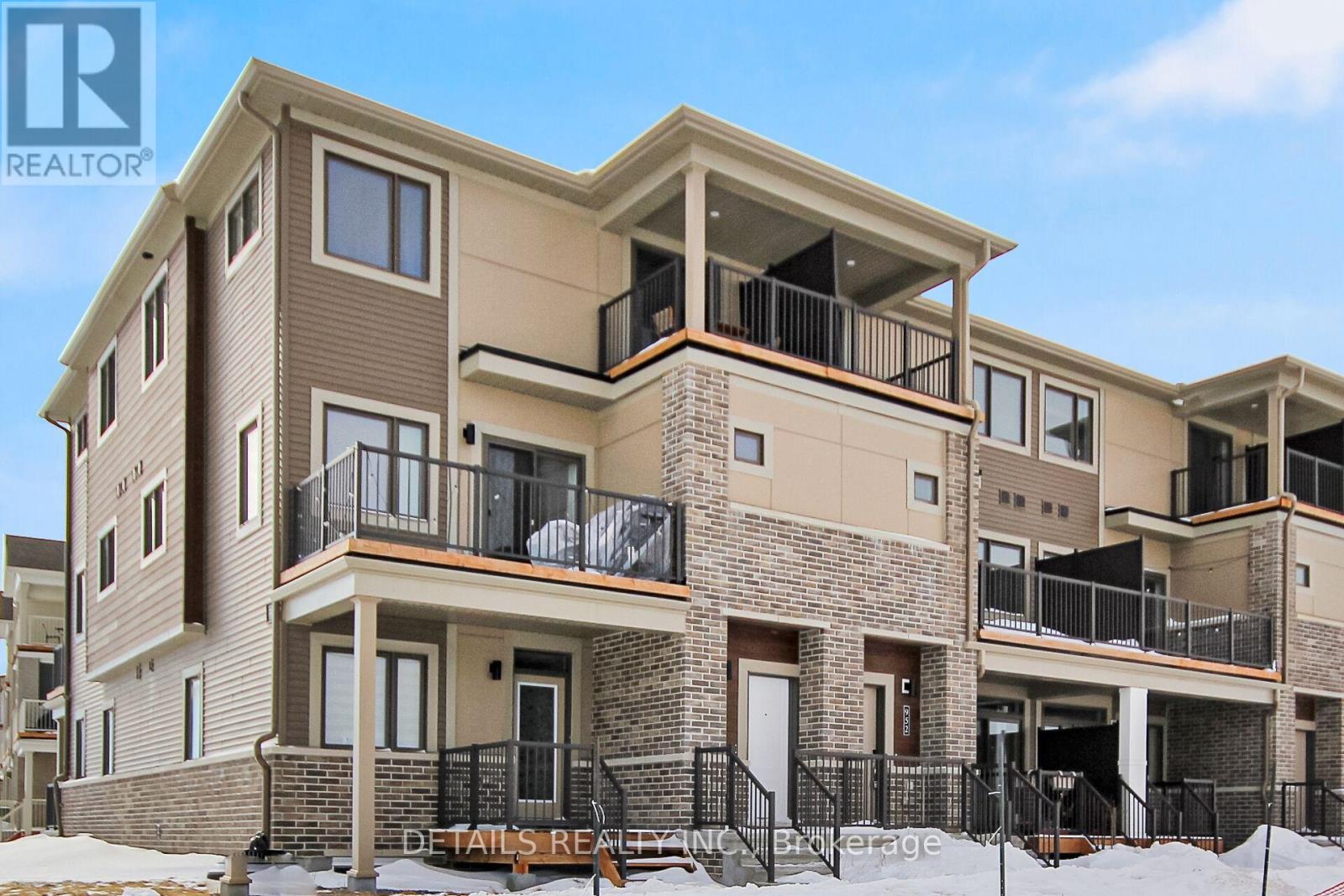 952 CHAPMAN MILLS DRIVE, Ottawa, Ontario