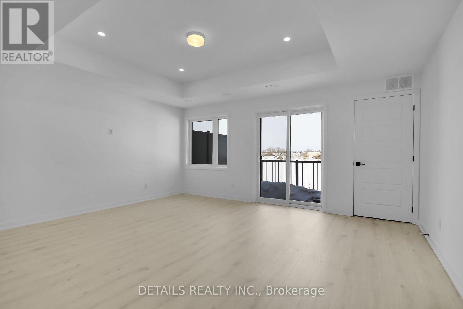 952 Chapman Mills Drive, Ottawa, Ontario  K2J 7J5 - Photo 8 - X12685612