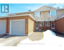 8 - 15 FORESTLANE PRIVATE, Ottawa, Ontario