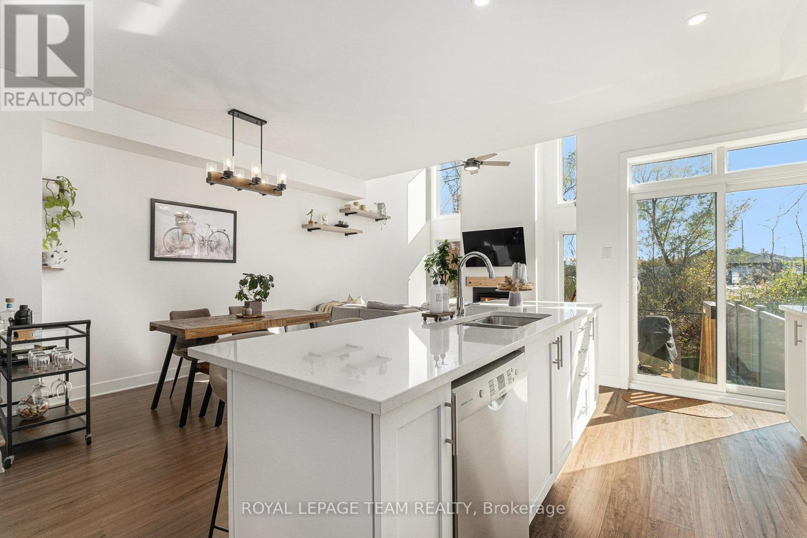 220 Bristol Crescent, North Grenville, Ontario  K0G 1J0 - Photo 12 - X12685620