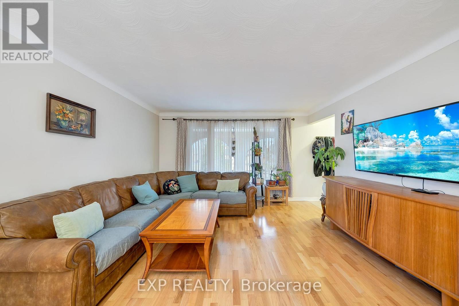 6185 Eldorado Avenue, Niagara Falls (West Wood), Ontario  L2H 1S5 - Photo 9 - X12685588