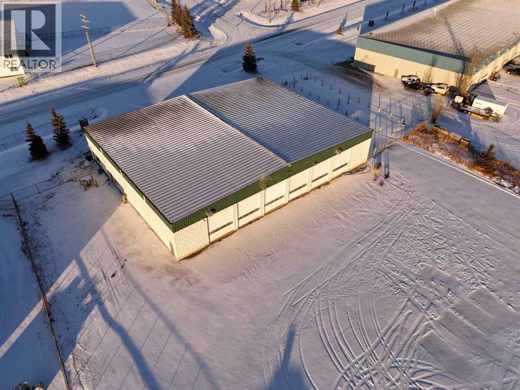 11 Van Der Horn Way, Rural Red Deer County, Alberta  T4S 2M4 - Photo 2 - A2278321