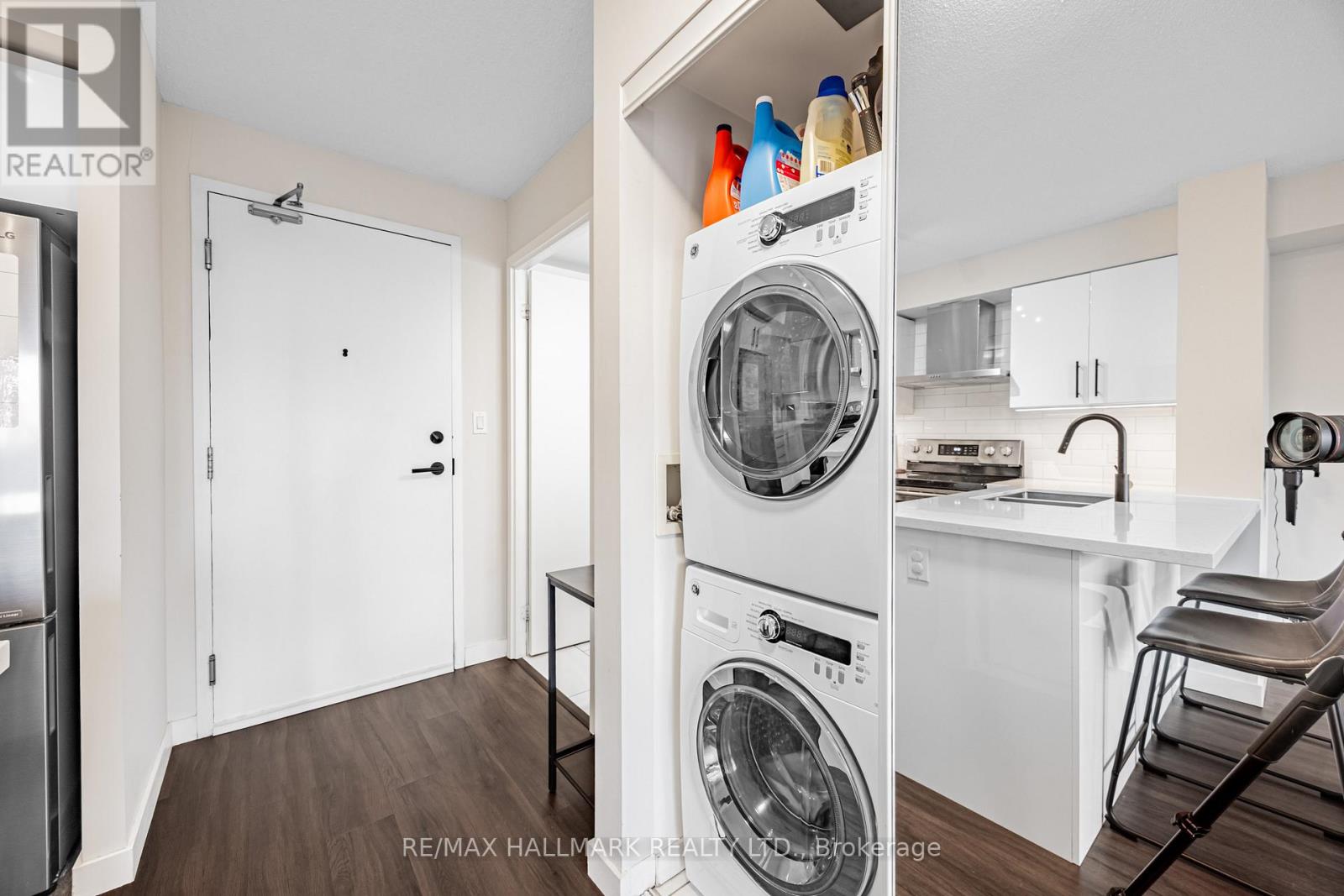 510 - 120 Dallimore Circle, Toronto (Banbury-Don Mills), Ontario  M3C 4J1 - Photo 20 - C12685590