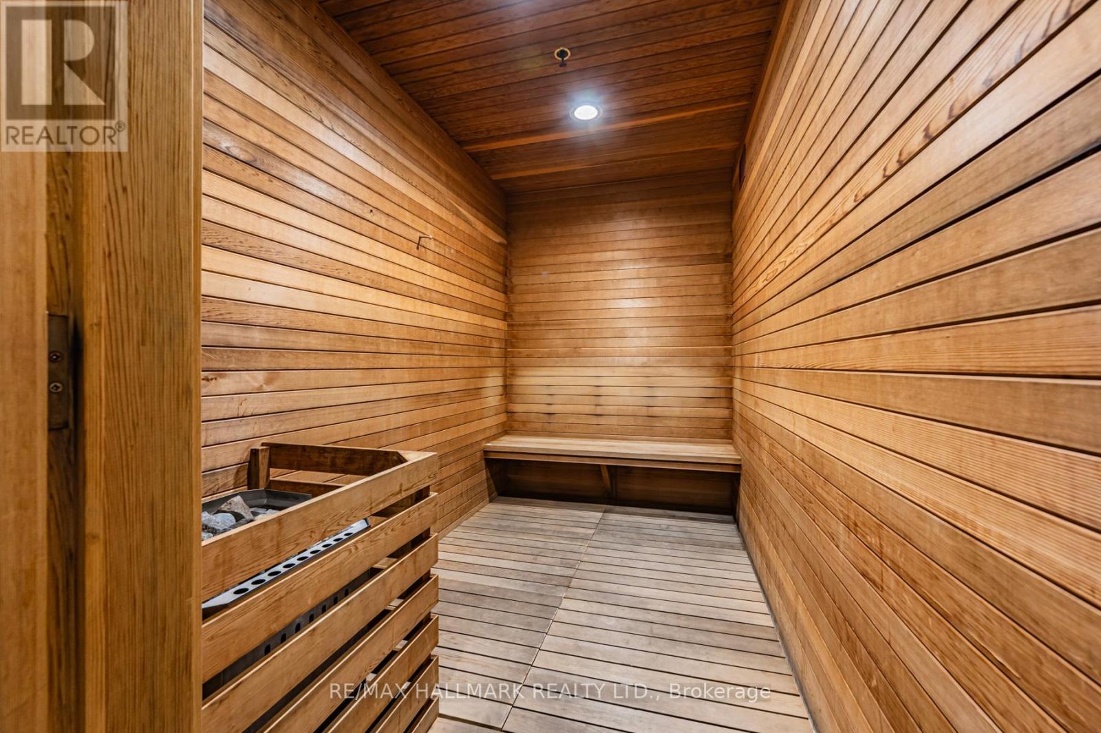 510 - 120 Dallimore Circle, Toronto (Banbury-Don Mills), Ontario  M3C 4J1 - Photo 31 - C12685590