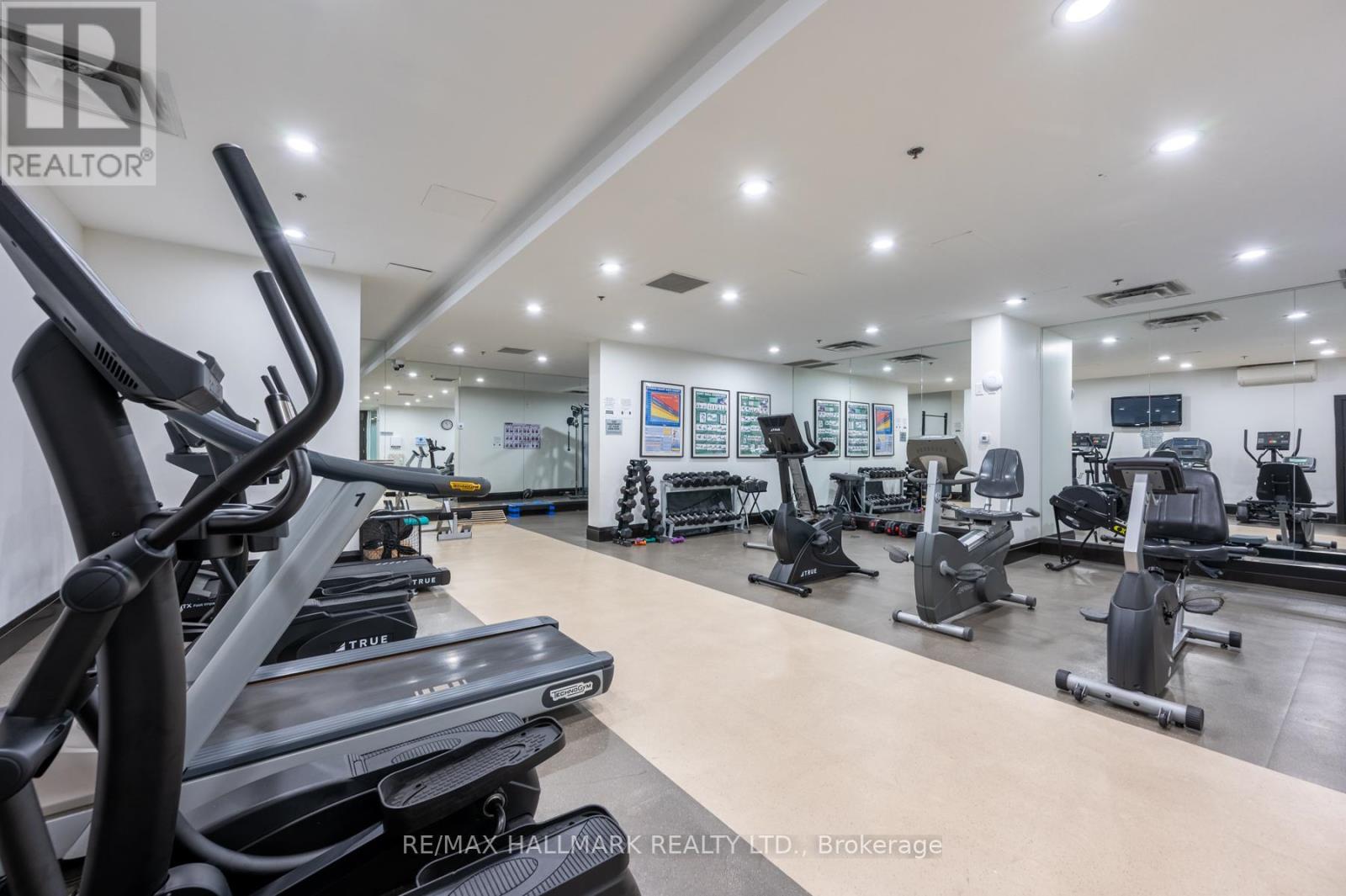 510 - 120 Dallimore Circle, Toronto (Banbury-Don Mills), Ontario  M3C 4J1 - Photo 32 - C12685590