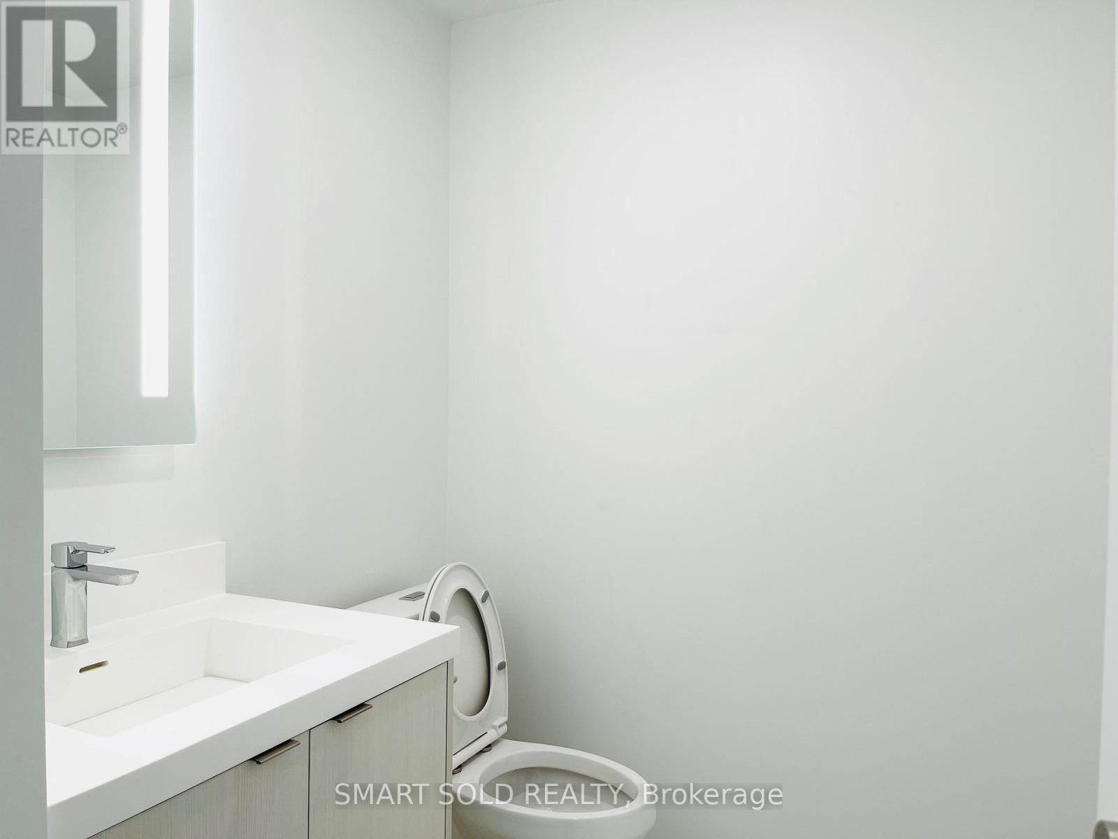 2407 - 30 Inn On The Park Drive, Toronto, Ontario  M3C 0P7 - Photo 16 - C12685598