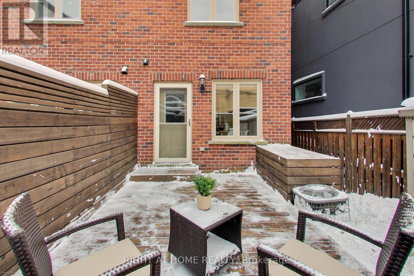 68a Oxford Street, Toronto (Kensington-Chinatown), Ontario  M5T 1P1 - Photo 29 - C12685608