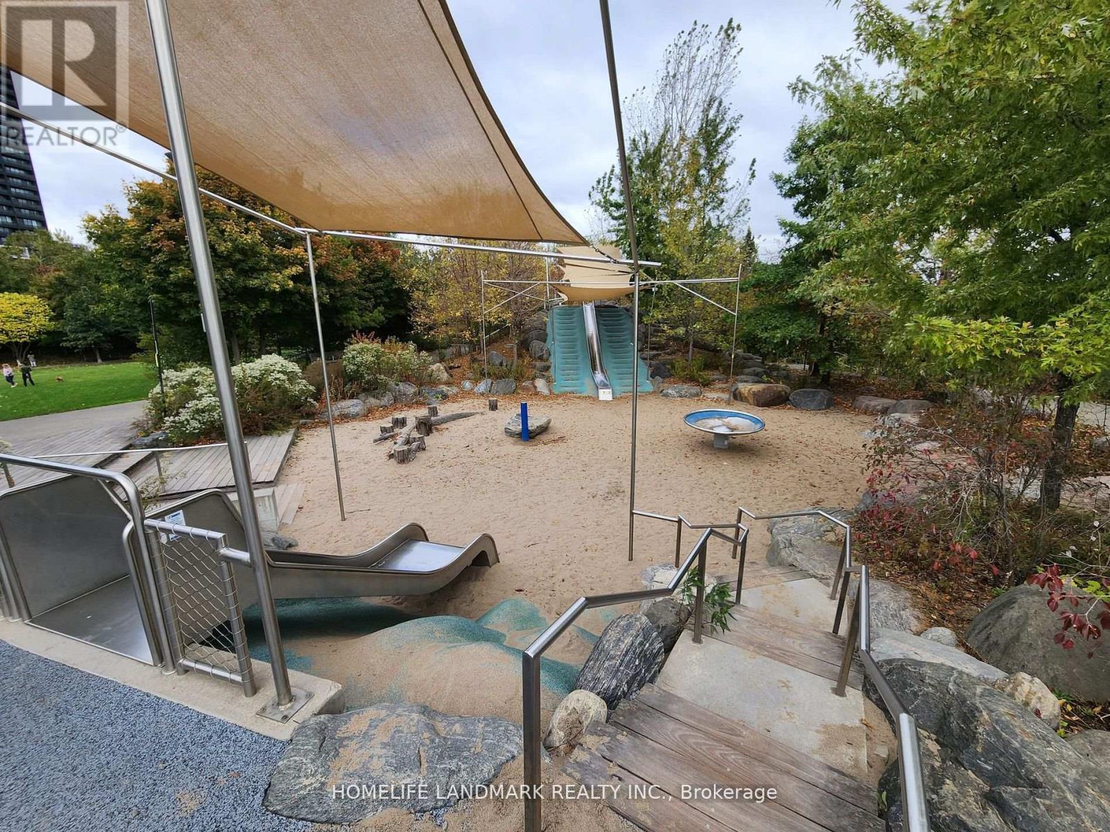 311 - 170 Bayview Ave. Avenue, Toronto (Moss Park), Ontario  M5A 0M4 - Photo 31 - C12685622