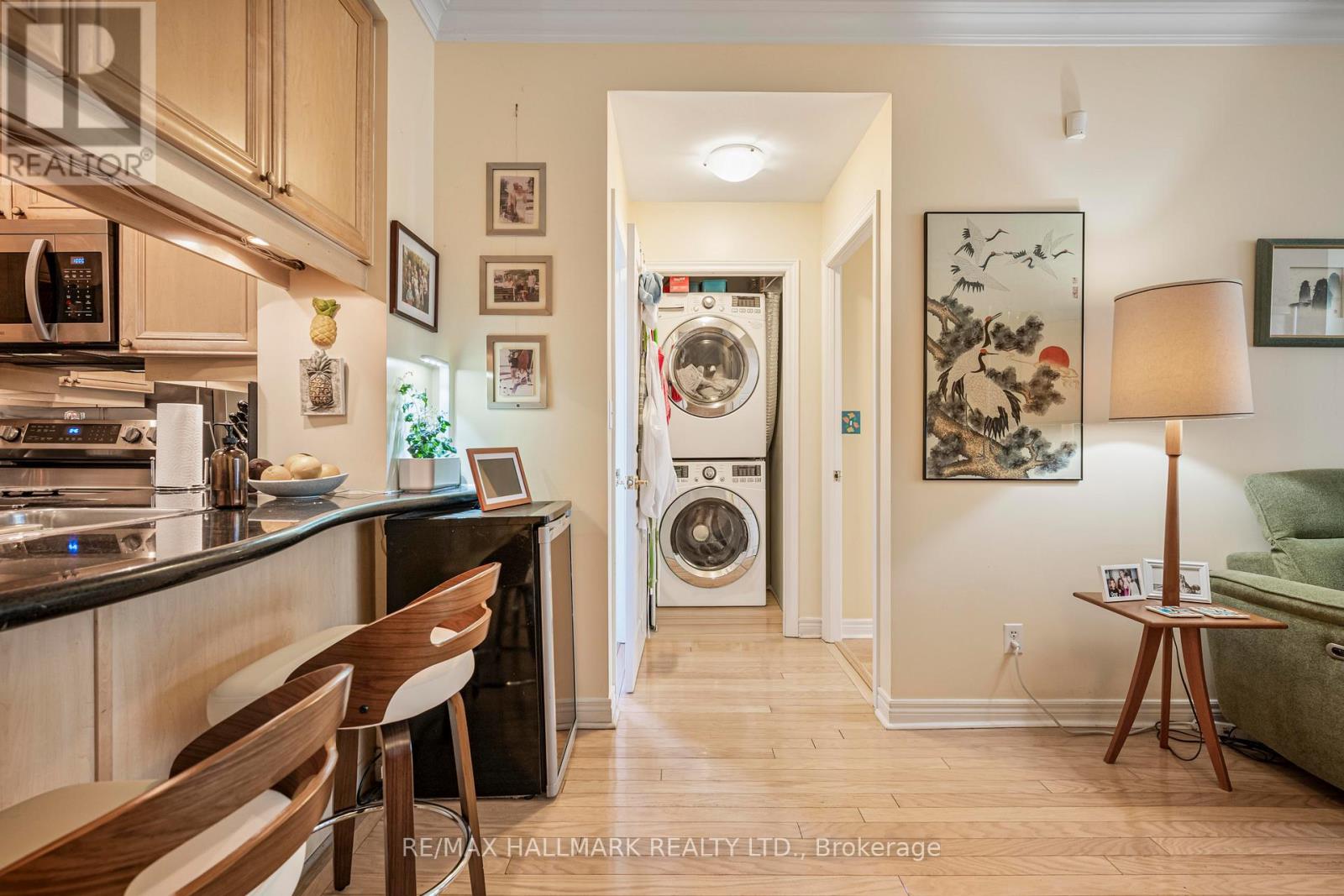 222 - 35 Boardwalk Drive, Toronto (The Beaches), Ontario  M4L 3Y8 - Photo 5 - E12685586