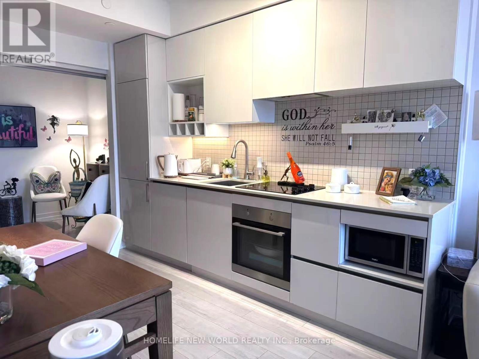 608 - 950 Portage Parkway, Vaughan, Ontario  L4K 0J7 - Photo 9 - N12685594