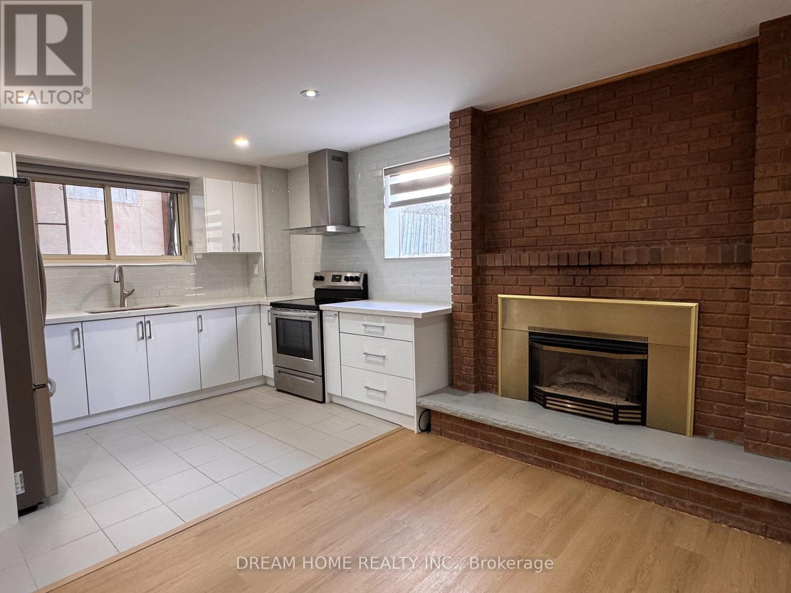 Lower - 2838 Kingsberry Crescent, Mississauga, Ontario  L5B 2K9 - Photo 15 - W12685600