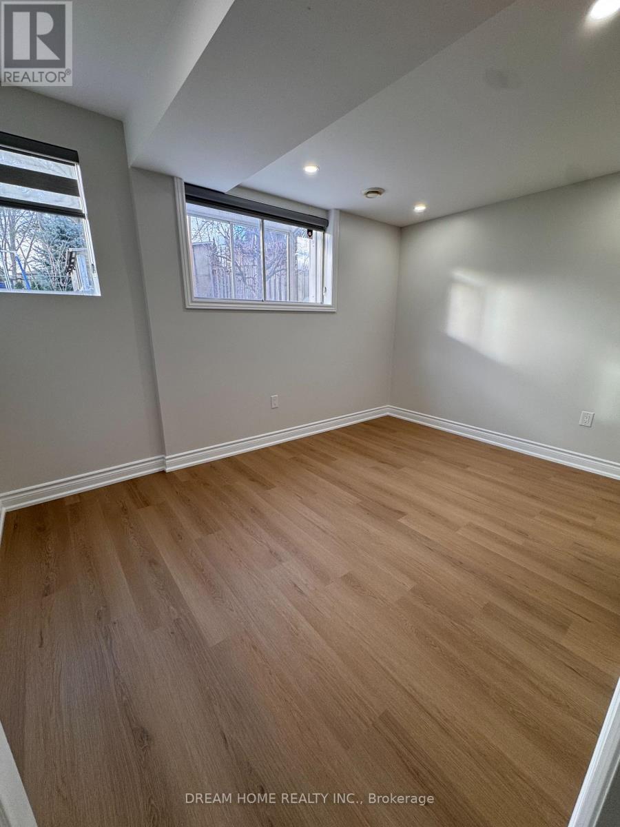 Lower - 2838 Kingsberry Crescent, Mississauga, Ontario  L5B 2K9 - Photo 17 - W12685600