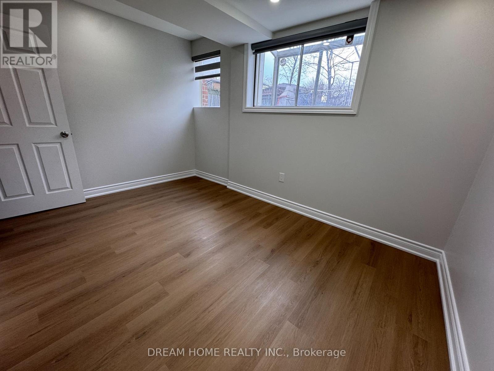 Lower - 2838 Kingsberry Crescent, Mississauga, Ontario  L5B 2K9 - Photo 19 - W12685600