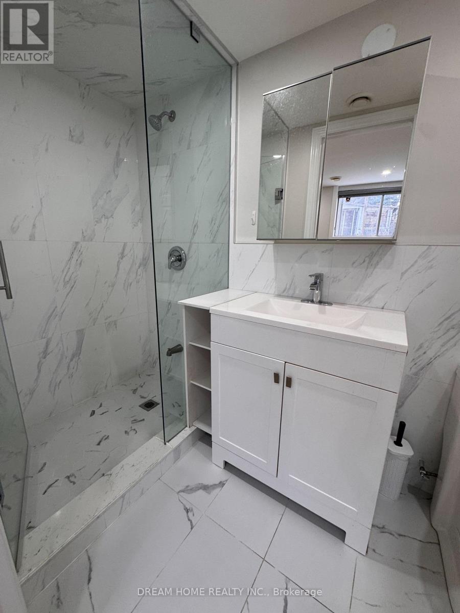 Lower - 2838 Kingsberry Crescent, Mississauga, Ontario  L5B 2K9 - Photo 24 - W12685600