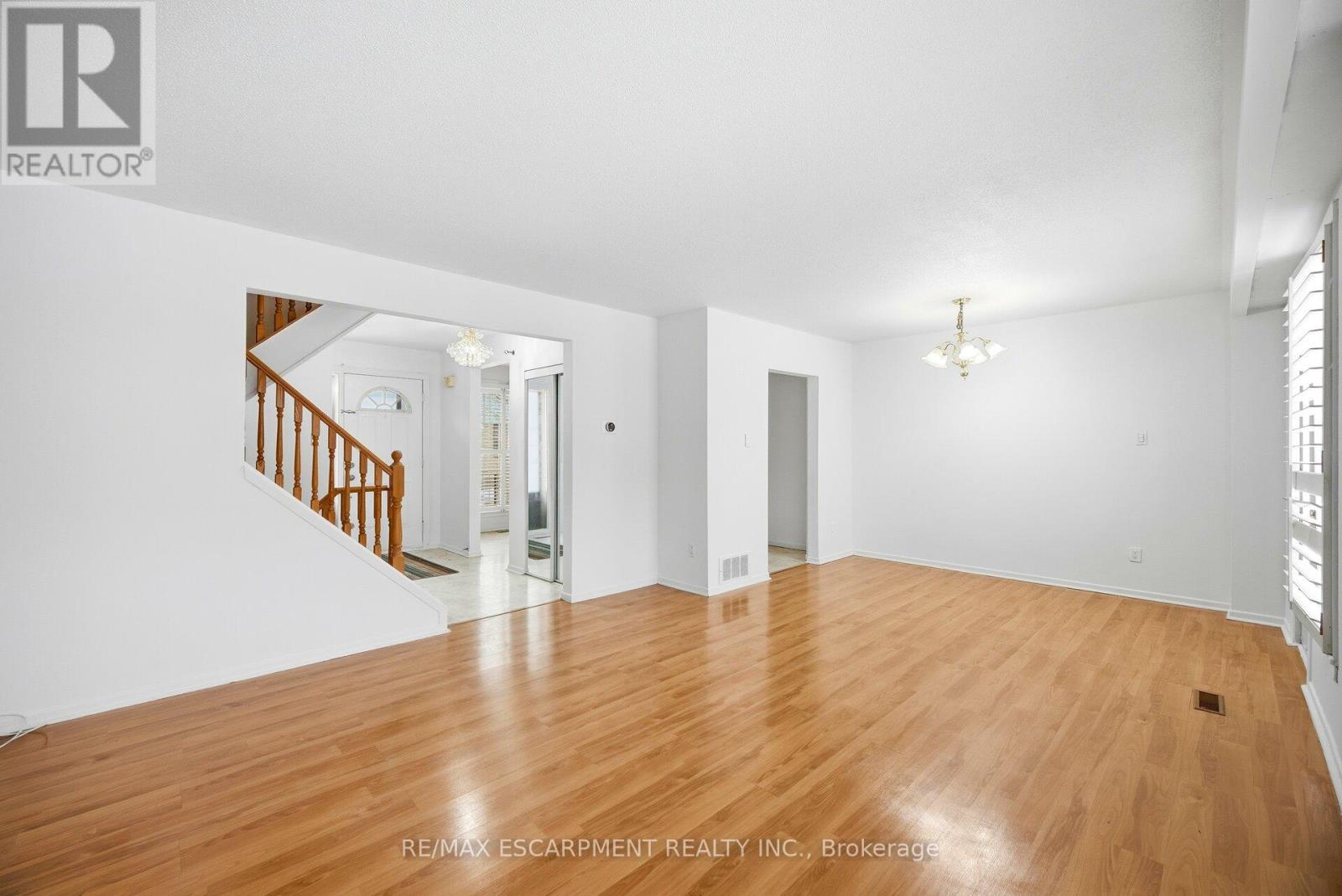 24 - 25 Gosford Boulevard, Toronto (Black Creek), Ontario  M3N 2G7 - Photo 15 - W12685602
