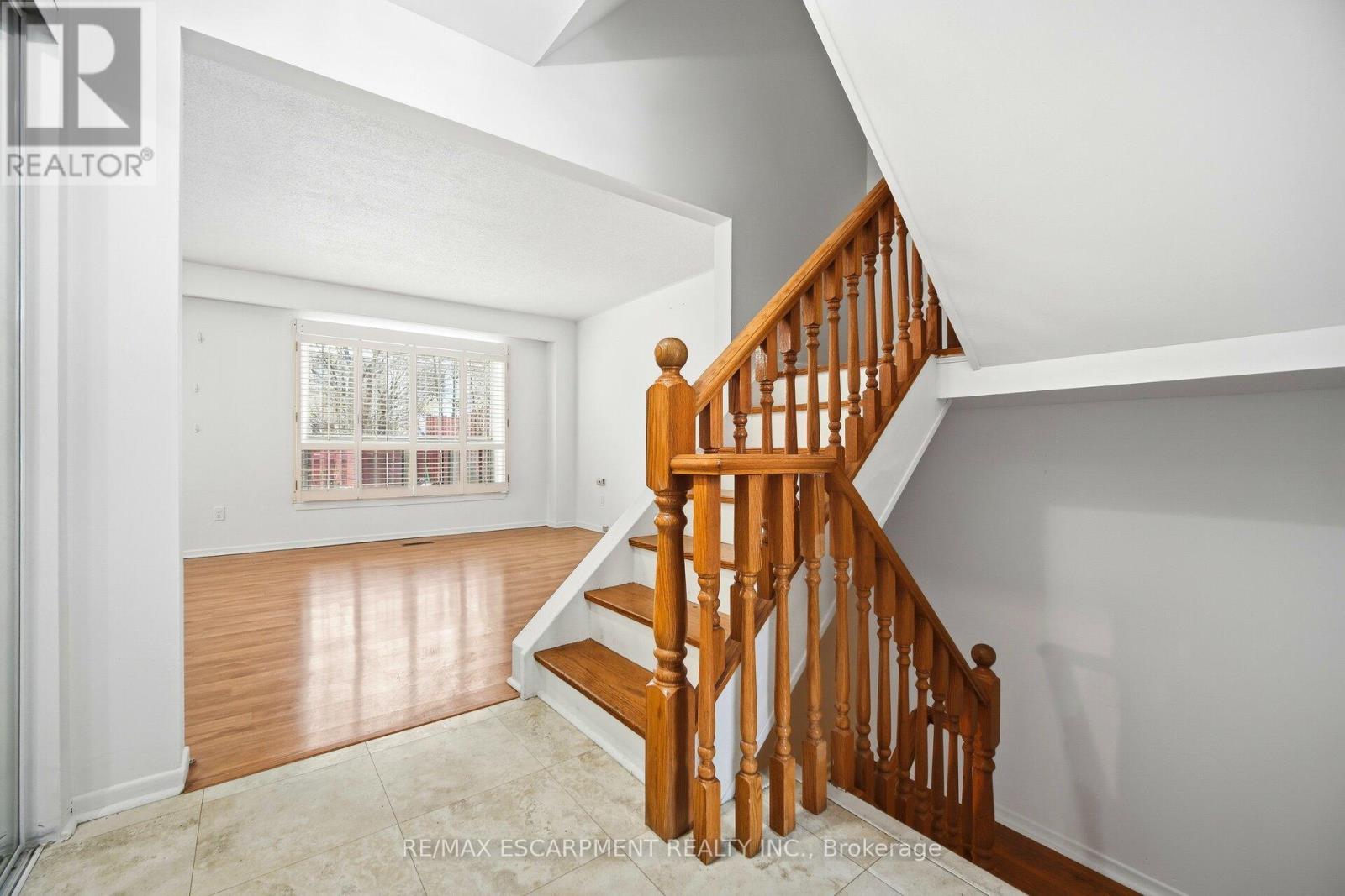 24 - 25 Gosford Boulevard, Toronto (Black Creek), Ontario  M3N 2G7 - Photo 17 - W12685602