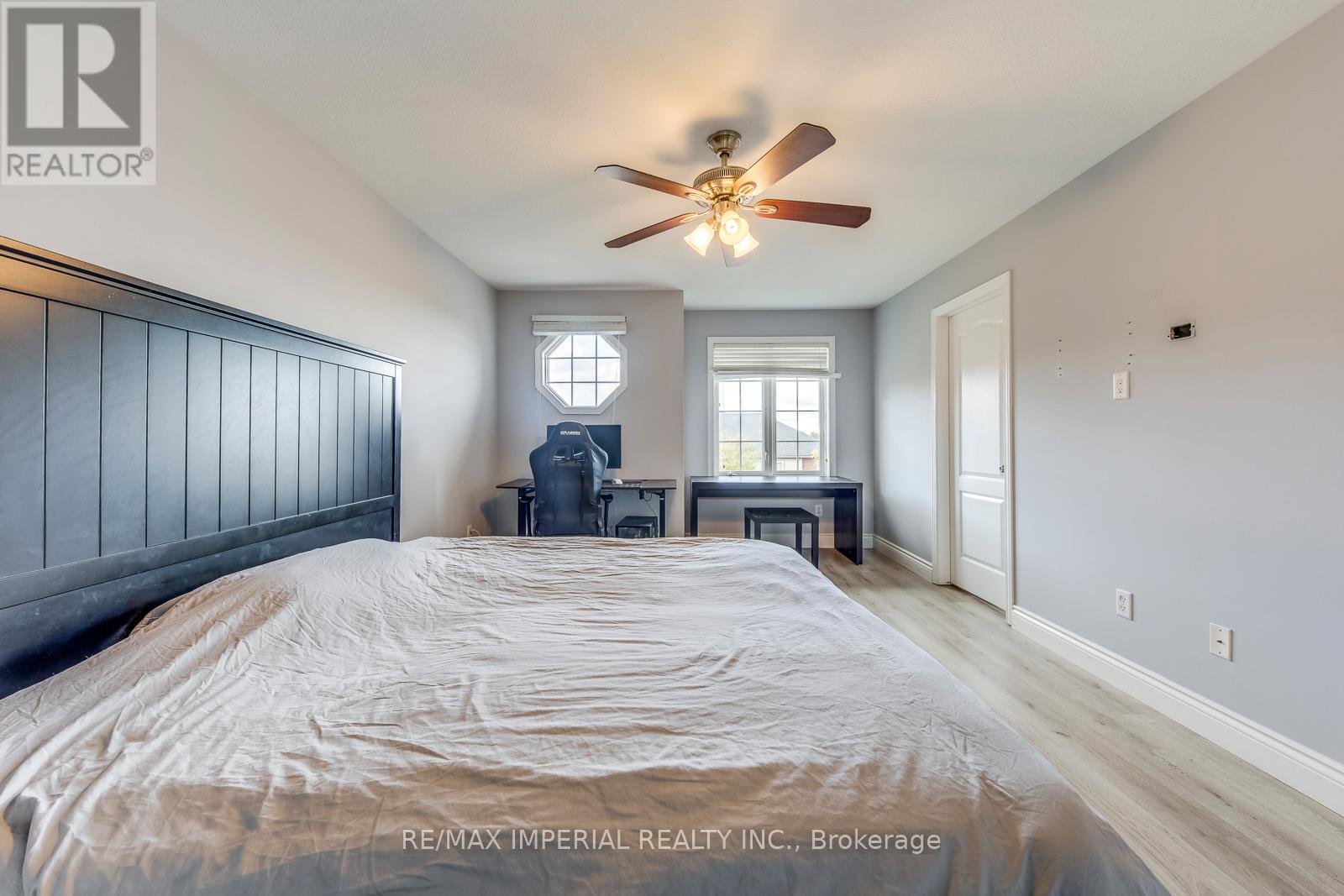 25 - 7 Southside Place, Hamilton (Mountview), Ontario  L9C 7W6 - Photo 30 - X12685610