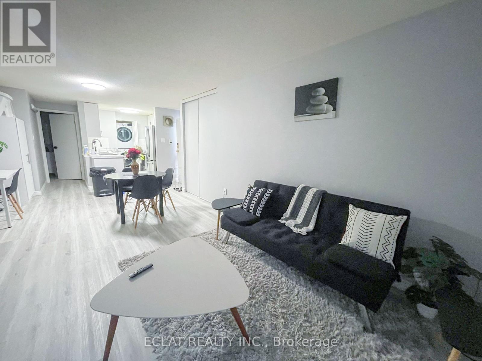 304 - 30 Bridge Street, Kitchener, Ontario  N2K 1K4 - Photo 29 - X12685626