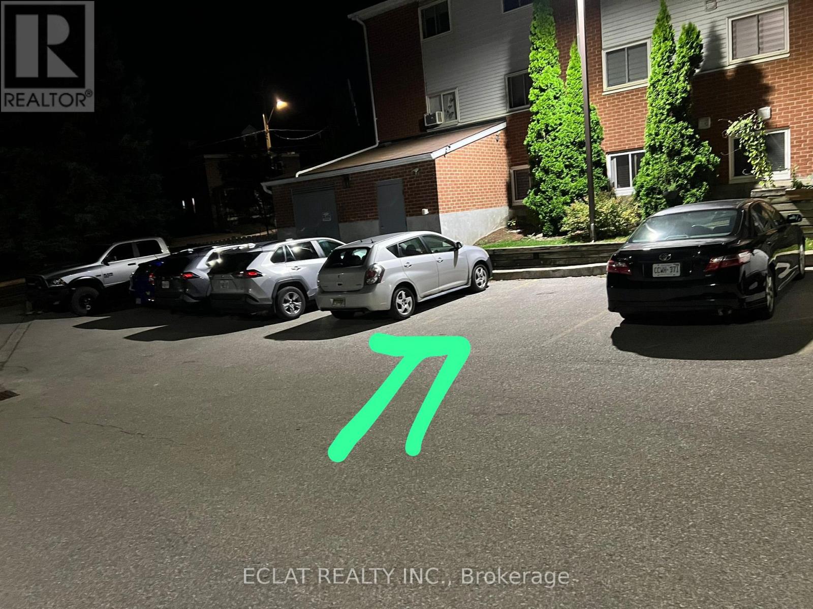 304 - 30 Bridge Street, Kitchener, Ontario  N2K 1K4 - Photo 3 - X12685626