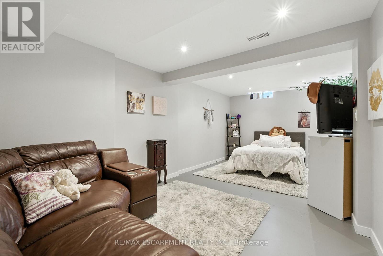 247 Fall Fair Way, Hamilton (Binbrook), Ontario  L0R 1C0 - Photo 41 - X12685628