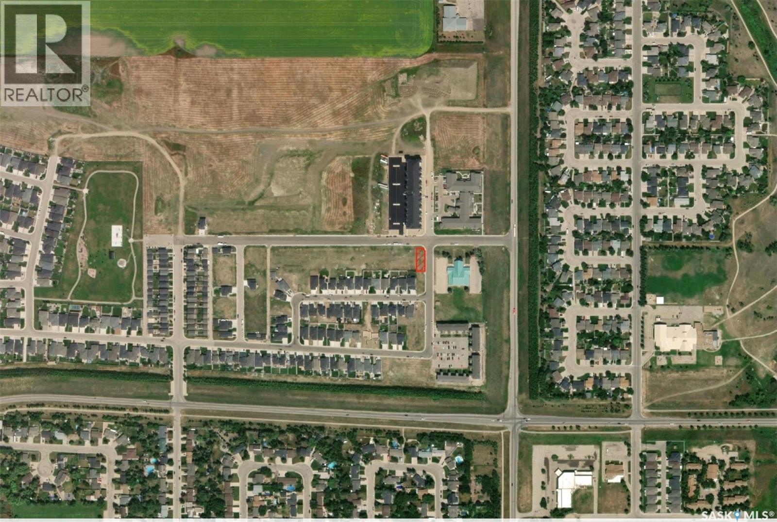 919 West Park Boulevard, Moose Jaw, Saskatchewan  S6J 0E5 - Photo 2 - SK026591