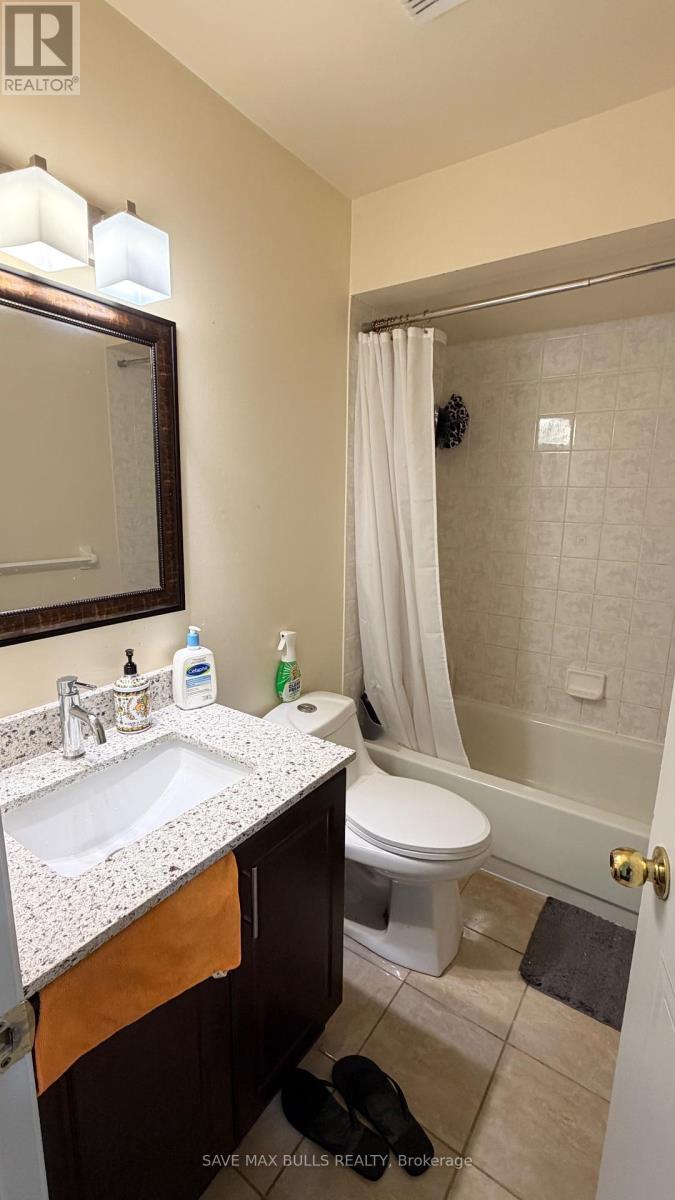 29 Softneedle Avenue, Brampton, Ontario  L6R 1K8 - Photo 15 - W12684416