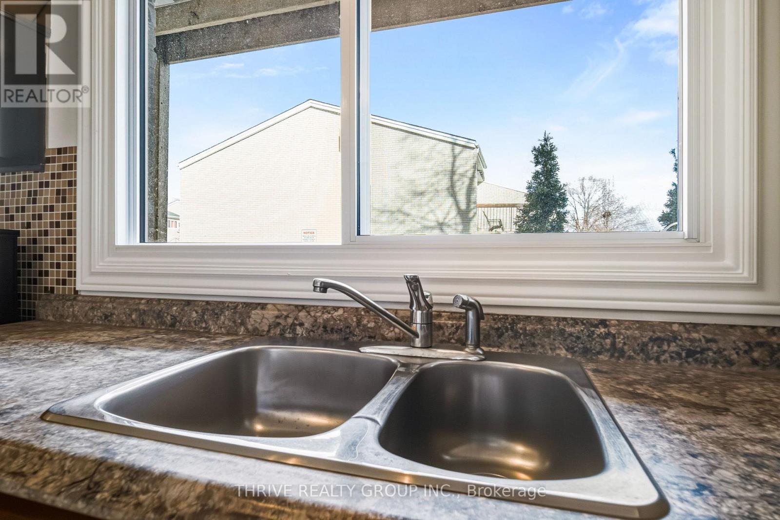 36 - 669 Osgoode Street, London South, Ontario  N6E 2C7 - Photo 17 - X12685648