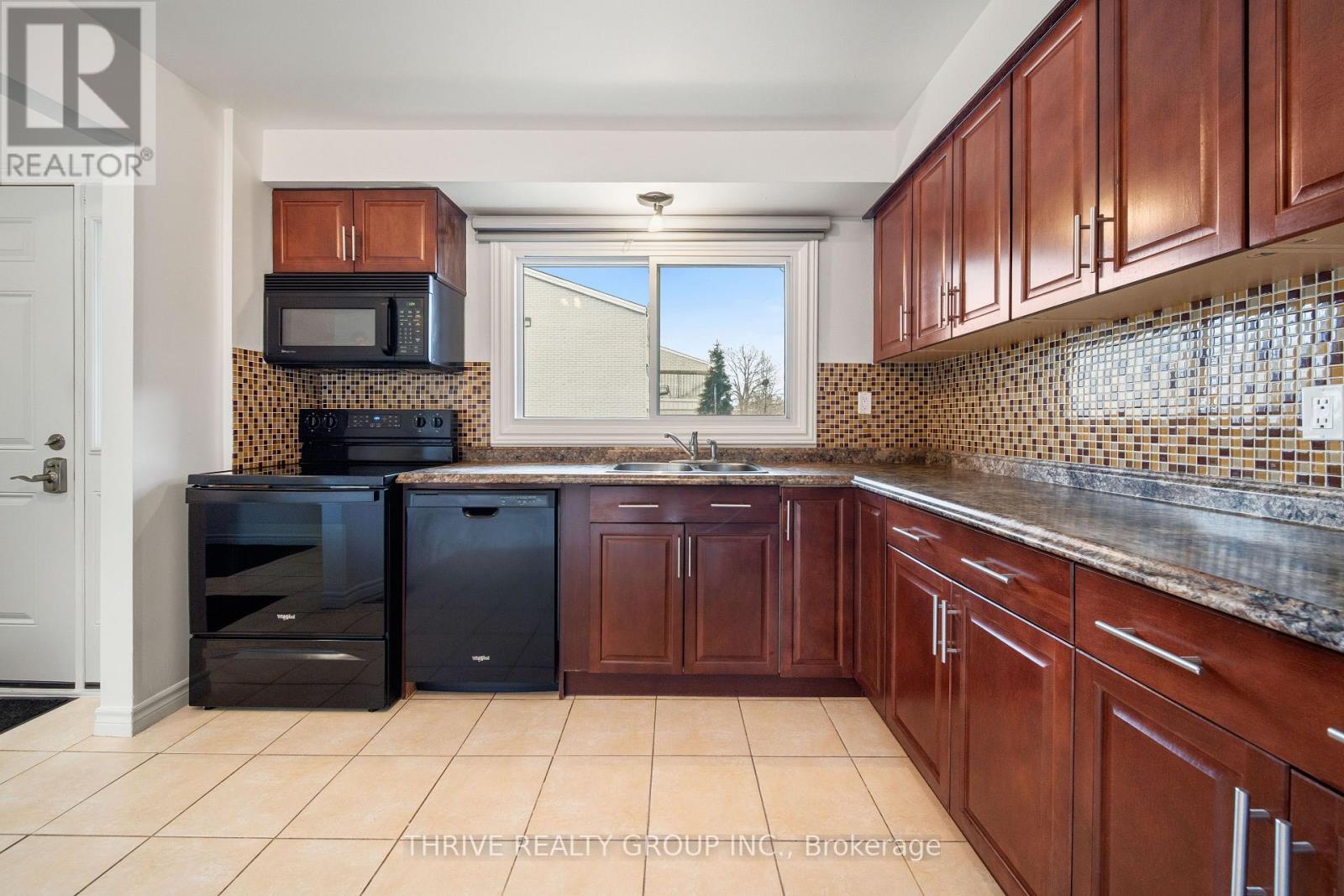 36 - 669 Osgoode Street, London South, Ontario  N6E 2C7 - Photo 18 - X12685648