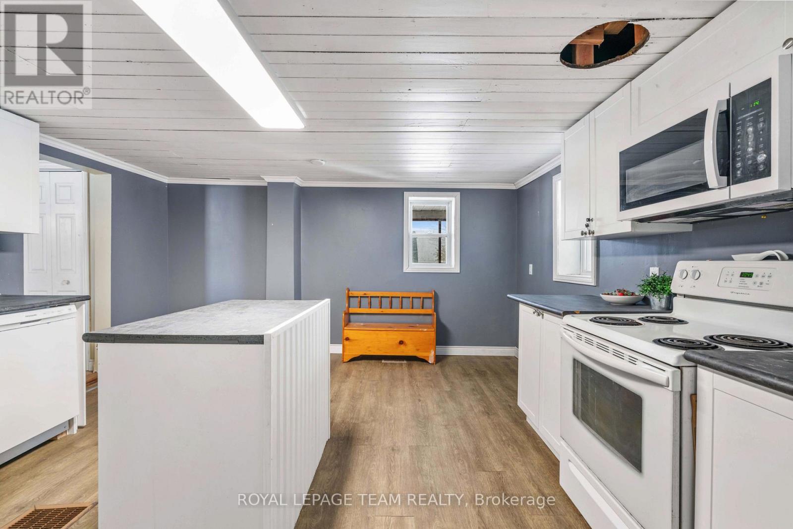 3542 Beckstead Road, South Dundas, Ontario  K0C 1H0 - Photo 15 - X12685638