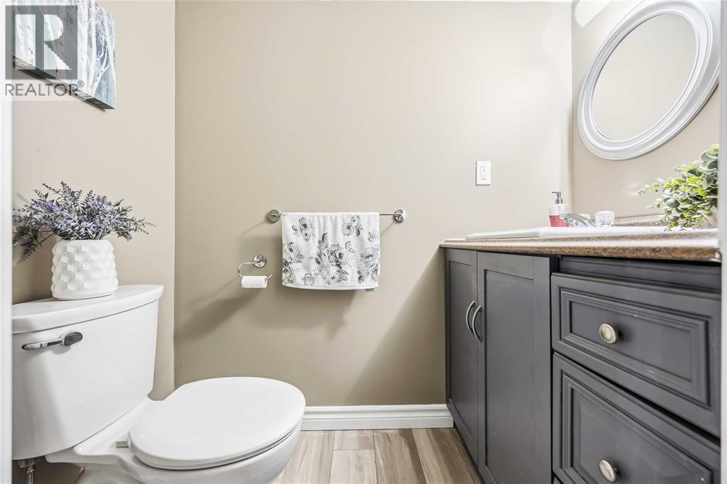 1178 Overlea Crescent, Sarnia, Ontario  N7S 4E7 - Photo 24 - 26000074