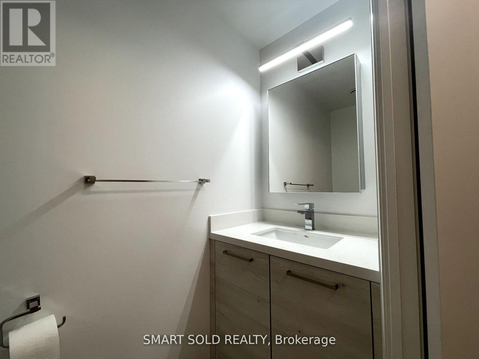 308 - 38 Gandhi Lane, Markham (Commerce Valley), Ontario  L3T 0G9 - Photo 10 - N12685642