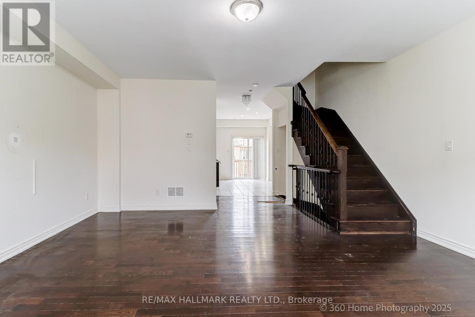 6 Aspen Hills Road, Brampton (Credit Valley), Ontario  L6Y 6E3 - Photo 17 - W12685652