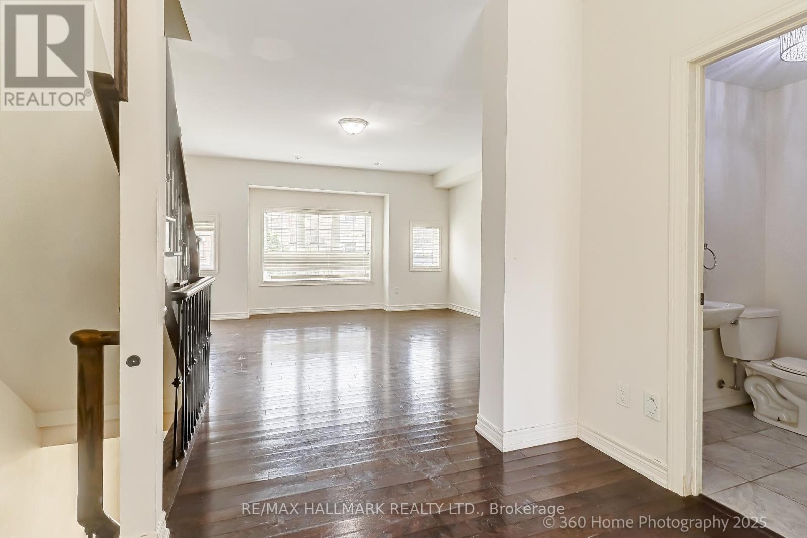 6 Aspen Hills Road, Brampton (Credit Valley), Ontario  L6Y 6E3 - Photo 25 - W12685652