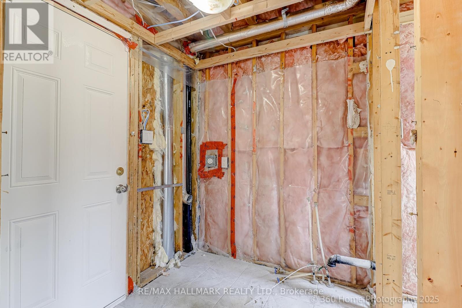 6 Aspen Hills Road, Brampton (Credit Valley), Ontario  L6Y 6E3 - Photo 31 - W12685652