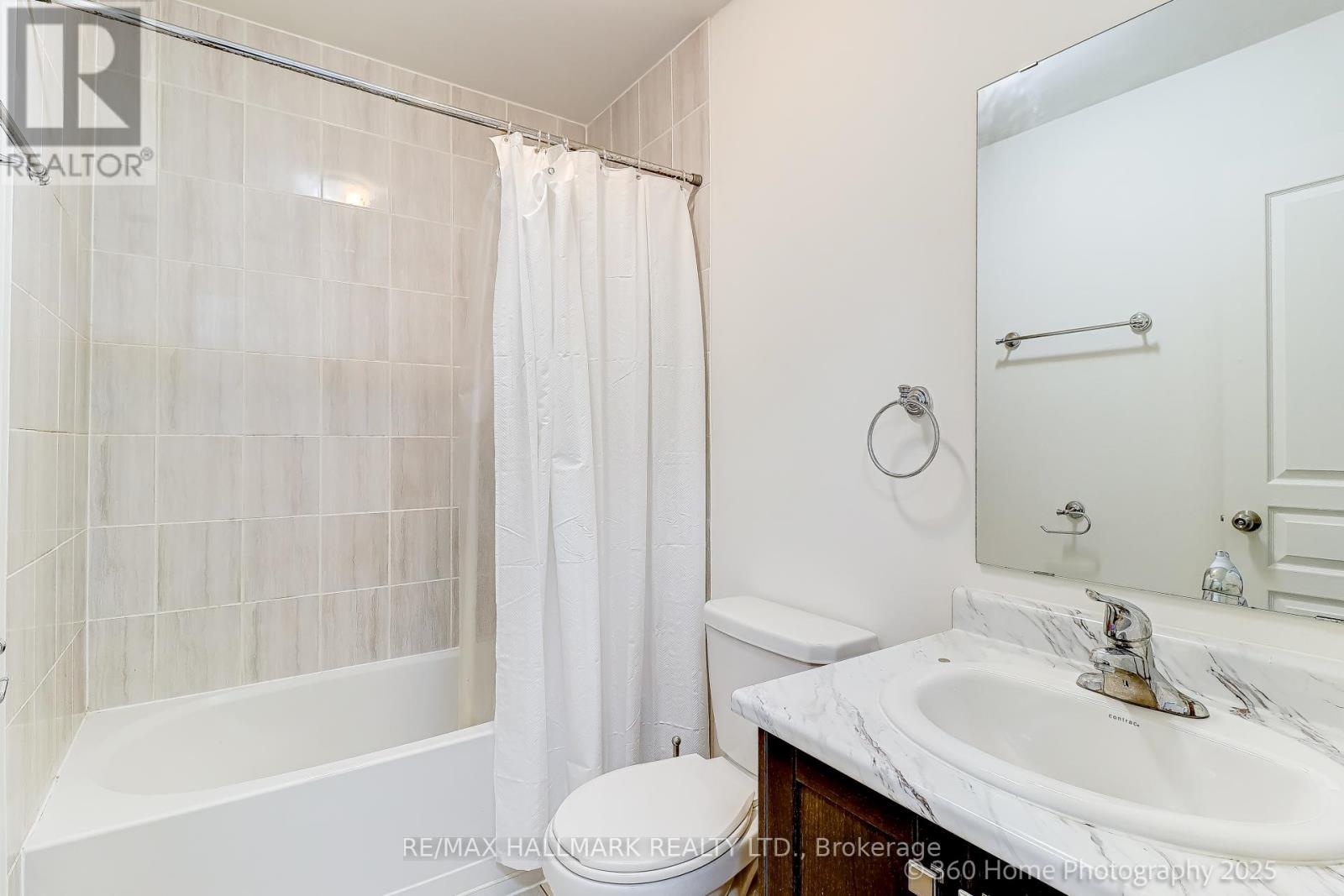 6 Aspen Hills Road, Brampton (Credit Valley), Ontario  L6Y 6E3 - Photo 9 - W12685652