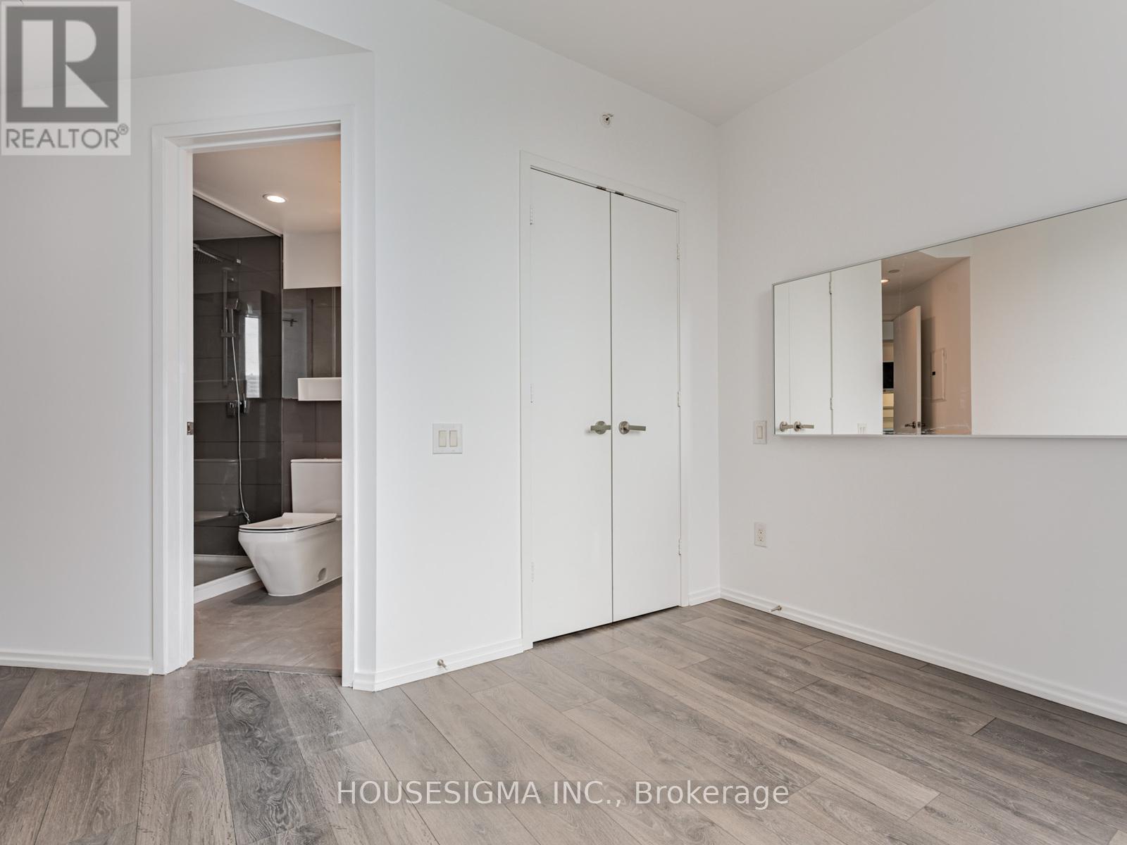 2302 - 45 Charles Street E, Toronto (Church-Yonge Corridor), Ontario  M4Y 1S2 - Photo 9 - C12685614