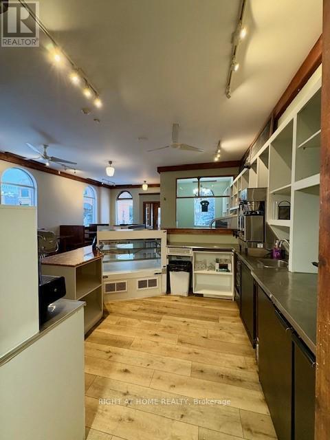 Main Floor - 1 Cameron Street W, Brock, Ontario  L0E 1E0 - Photo 10 - N12685700