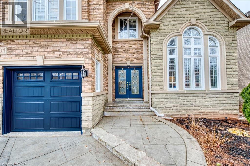 2201 Galloway Drive, Oakville, Ontario  L6H 5M1 - Photo 3 - 40797672