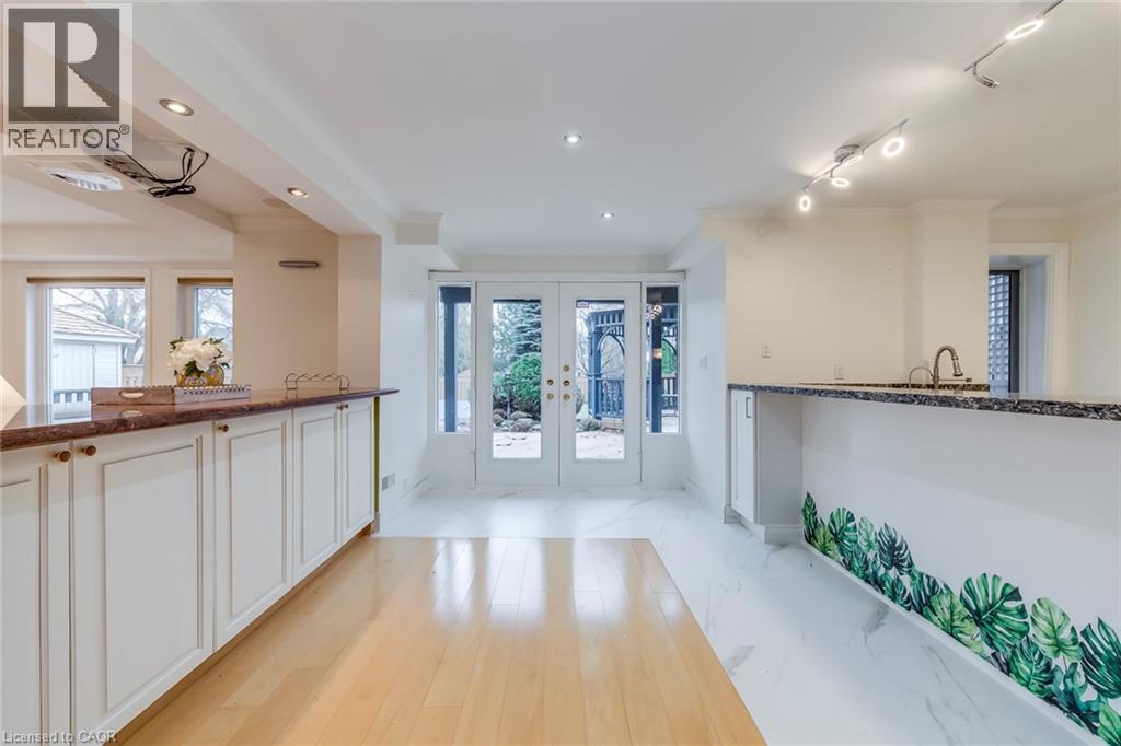 2201 Galloway Drive, Oakville, Ontario  L6H 5M1 - Photo 41 - 40797672