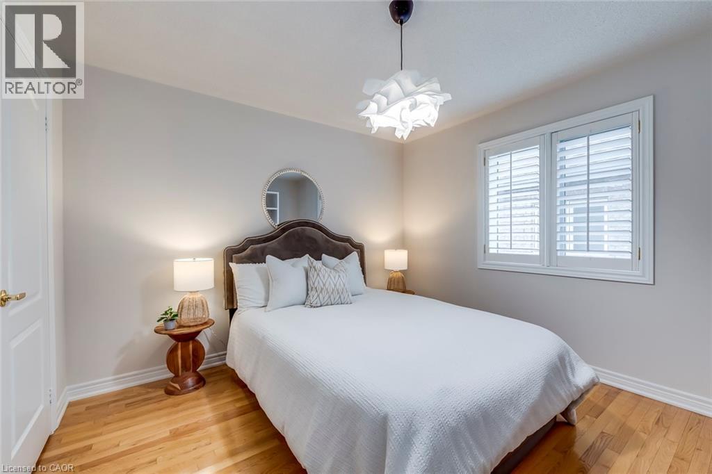 2201 Galloway Drive, Oakville, Ontario  L6H 5M1 - Photo 30 - 40797672