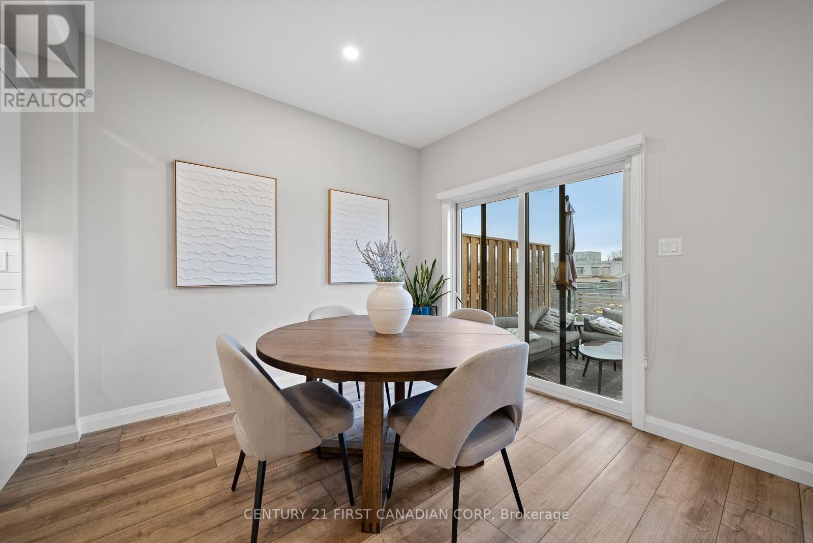 35 - 17 Nicholson Street, Lucan Biddulph, Ontario  N0M 2J0 - Photo 14 - X12685670