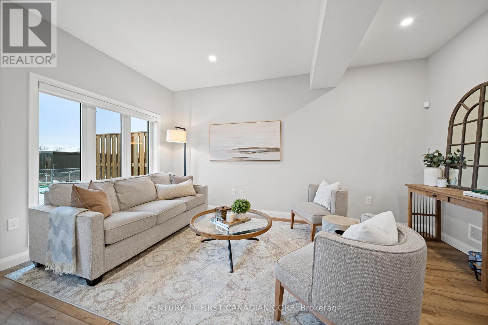 35 - 17 Nicholson Street, Lucan Biddulph, Ontario  N0M 2J0 - Photo 16 - X12685670