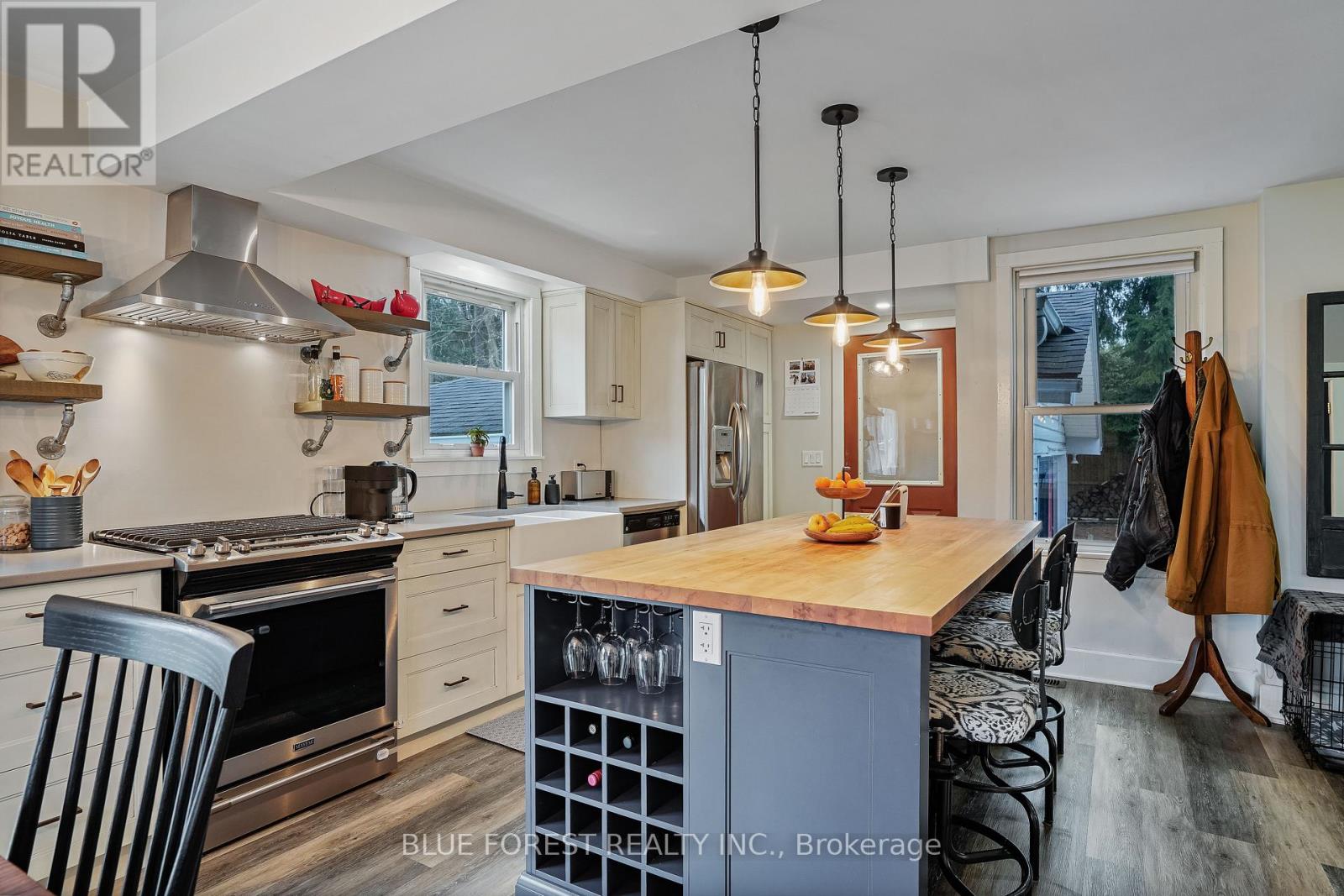 9868 Graham Road, West Elgin, Ontario  N0L 2P0 - Photo 18 - X12685698