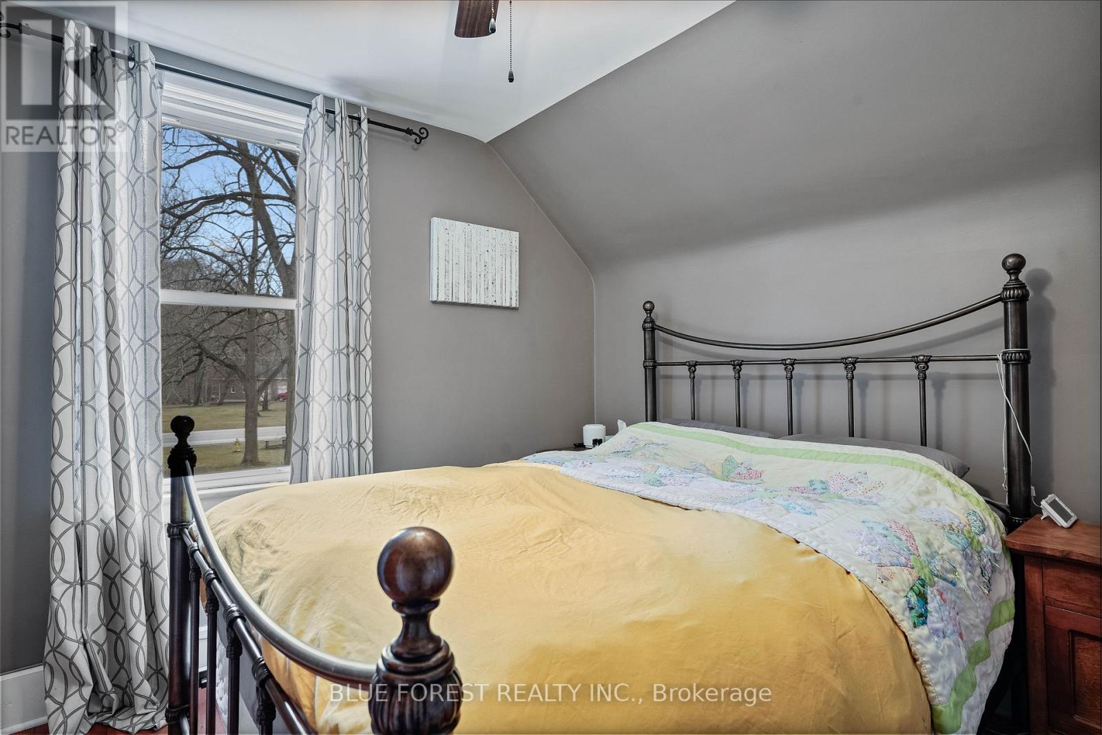 9868 Graham Road, West Elgin, Ontario  N0L 2P0 - Photo 27 - X12685698