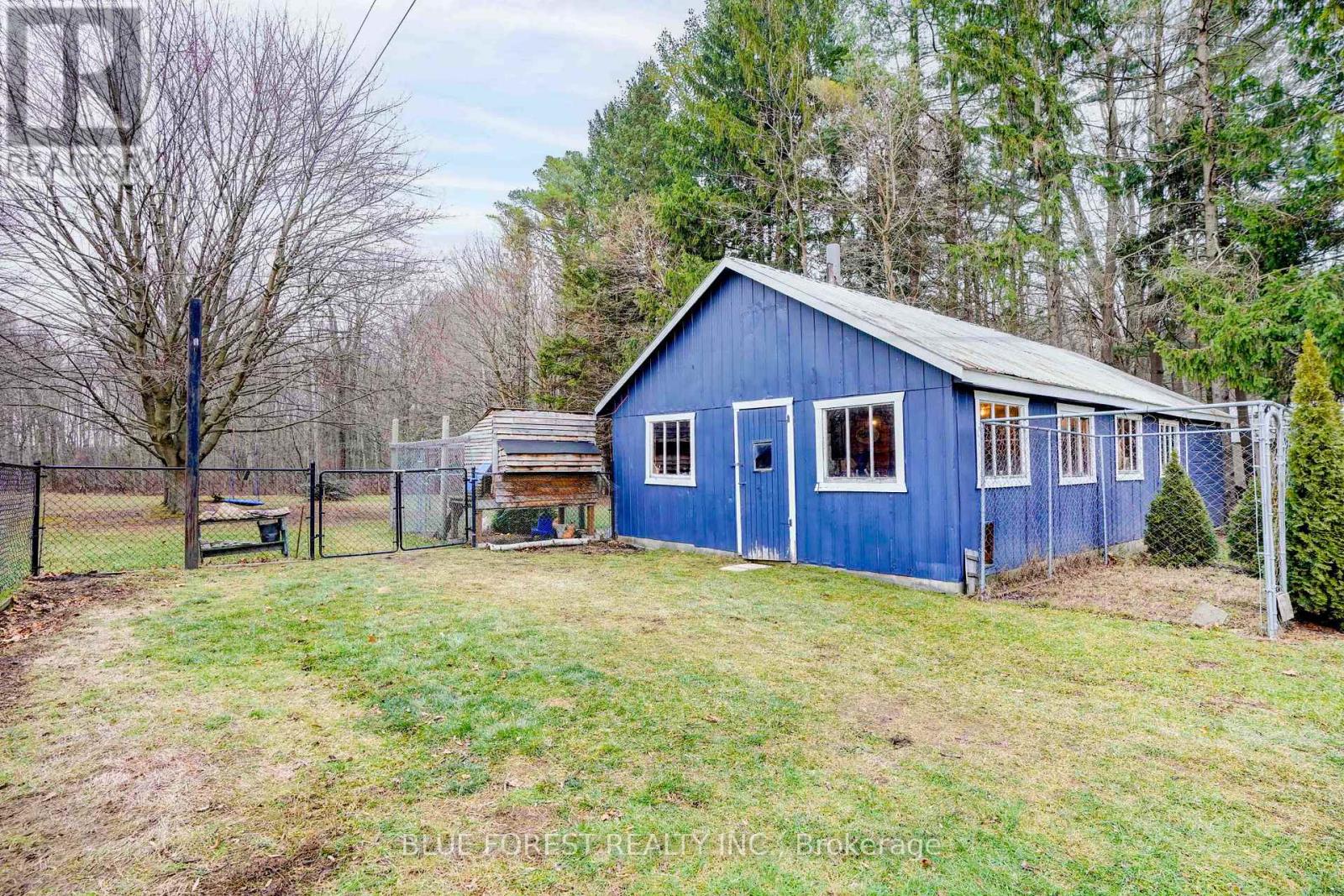 9868 Graham Road, West Elgin, Ontario  N0L 2P0 - Photo 42 - X12685698