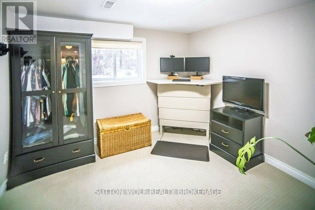 358 Drury Lane, Strathroy-Caradoc, Ontario  N7G 3G1 - Photo 24 - X12685706