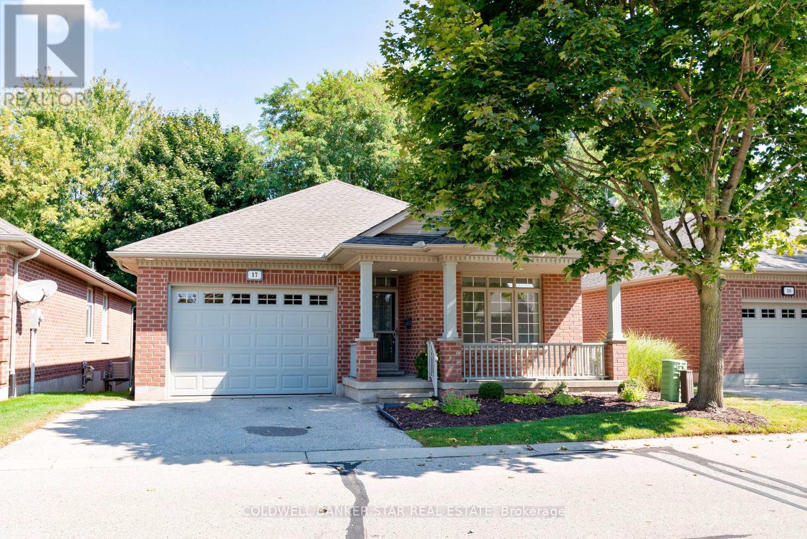 17 - 19 AUGUSTA CRESCENT, St. Thomas, Ontario