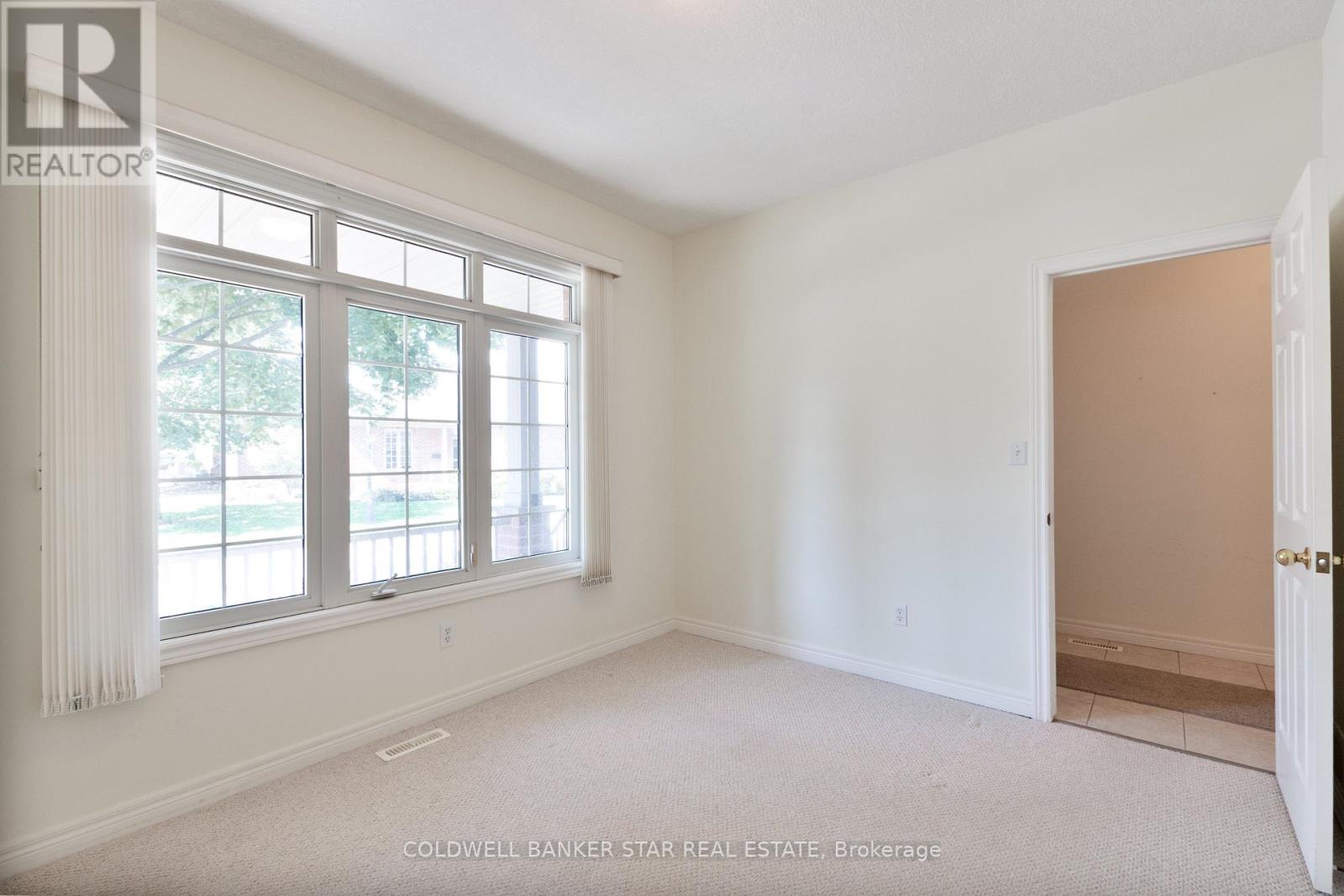 17 - 19 Augusta Crescent, St. Thomas, Ontario  N5R 6J7 - Photo 6 - X12685716